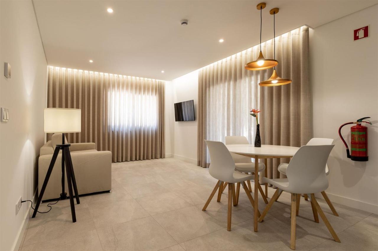 Apartamento com 1 Quarto